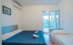 Apt White Idyll, 3 Bedrooms, 3 Bathrooms, Terrace Apt